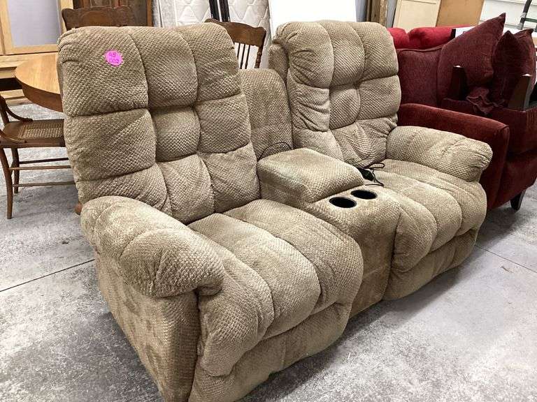 ONLINE AUCTION-45 (ALL ITEMS ARE LOCATED AT CURRIE AUCTION HOUSE WEST)