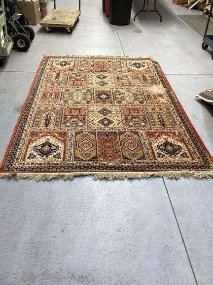 98”X66” AREA RUG