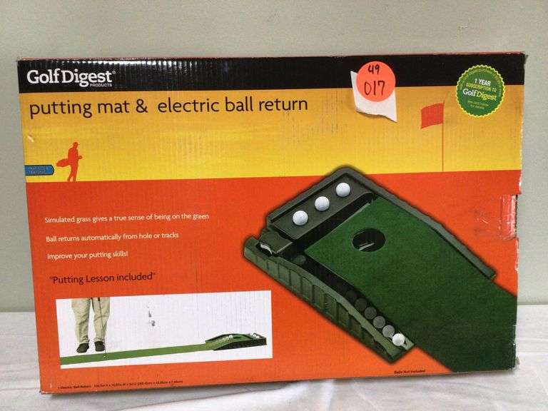 NEW IN BOX GOLF DIGEST PUTTING MAT WITH ELECTRONIC BALL RETURN