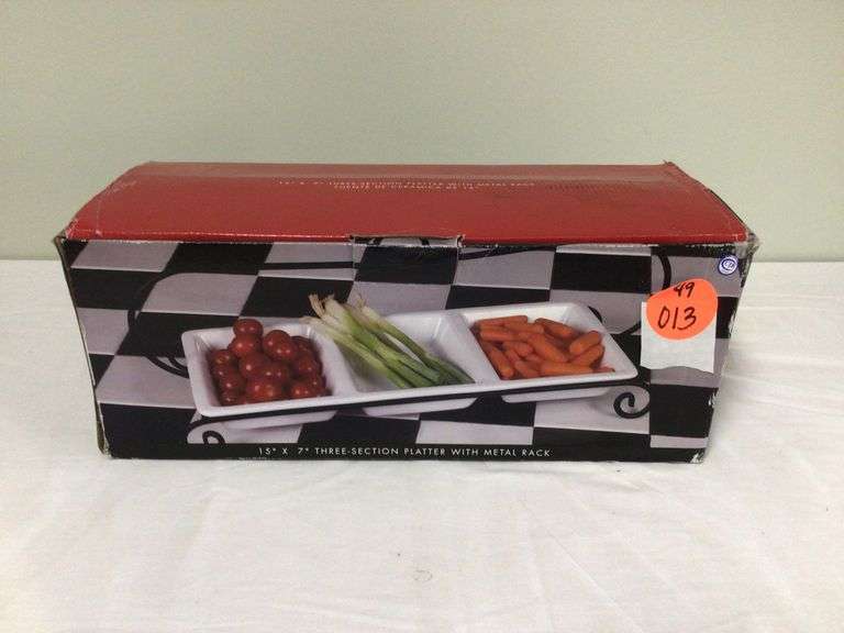 NEW IN BOX 3 SECTION PLATTER WITH METAL RACK