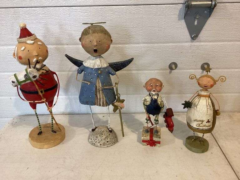 4 CHRISTMAS FIGURINES