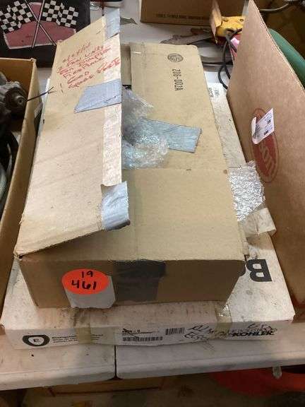 FIREPLACE FAN UNITS (1 NEW AND 1 PARTS ONLY) AND TOILET SEAT