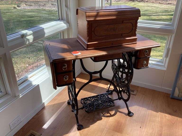 2025 ONLINE - ON LOCATION AUCTION-19 LIVING ESTATE OF MRS. KAREN DIEHM (ALL ITEMS ARE LOCATED AT SELLERS ADDRESS)