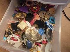 STERLING SILVER BROOCHE (20 GRAMS) AND OTHER COSTUME JEWELRY