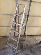 4' ALUMINUM PAINTERS LADDER