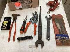 BOX OF VARIOUS TOOLS