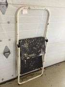 FOLDING STEP STOOL