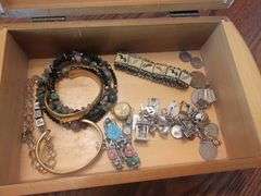 STERLING SILVER BROOCHE (20 GRAMS) AND OTHER COSTUME JEWELRY