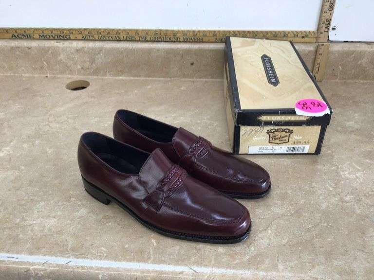 FLORSHEIM WINE DRESS SHOES-SIZE 10