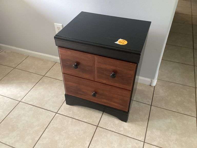 2-DRAWER NIGHTSTAND