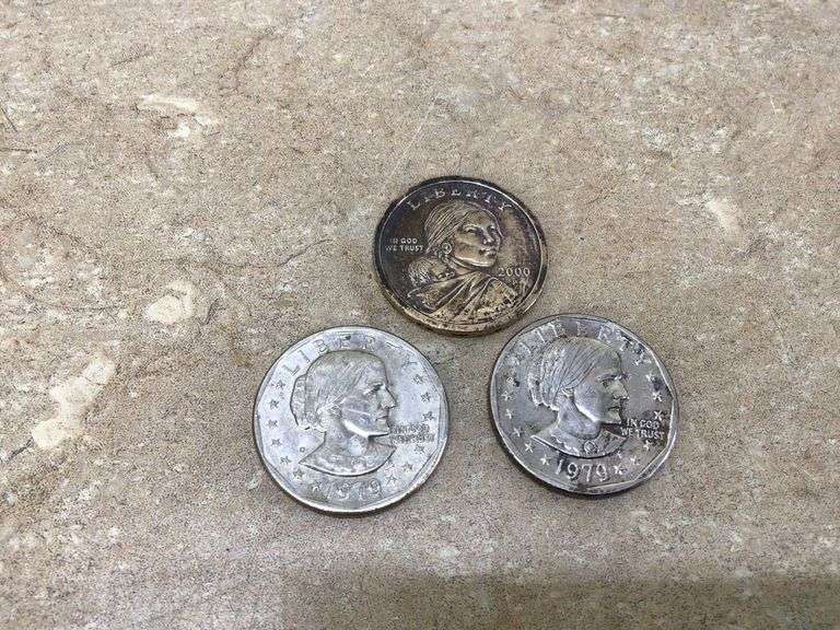 2 1979 SUSAN B. ANTHONY COINS AND 2000 SACAGAWEA