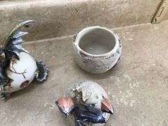 2 DRAGON FIGURINES