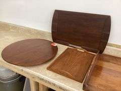 3 WOODEN SERVING TRAYS AND LAZY SUSAN