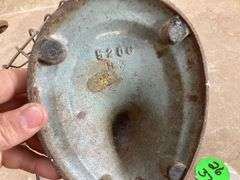 VINTAGE CAST IRON TABLE TOP ELECTRIC FAN(WORKS)