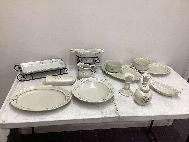 ASSORTED PFALTZGRAFF DISHES