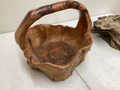 WOOD BASKET AND DRIFTWOOD