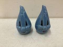 VINTAGE HANDY FLAME SALT AND PEPPER SHAKER SET