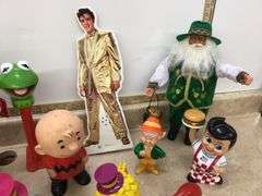 LARGE KERMIT THE FROG PEZ DISPENSER, BIG BOY, 18" ELVIS, BEER NUT STORE DISPLAY, AND MORE
