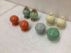 4 VINTAGE SALT AND PEPPER SHAKER SETS