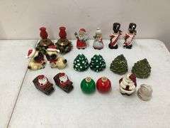 9 VINTAGE CHRISTMAS SALT AND PEPPER SHAKER SETS