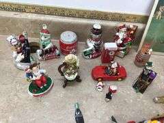 12 COCA-COLA CHRISTMAS ORNAMENTS AND NIGHTLIGHT