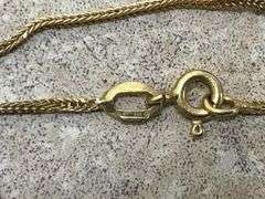 18K GOLD NECKLACE