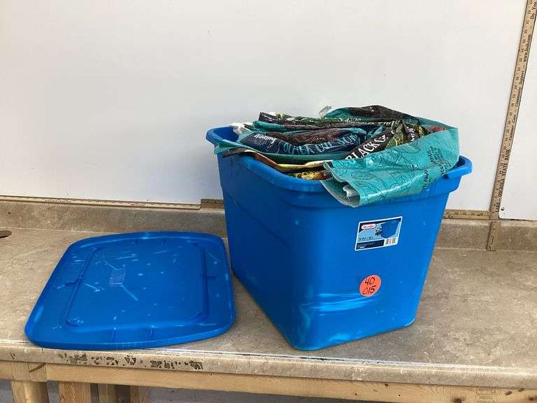 SUNFLOWER SEED BAGS IN 18 GALLON TOTE W/LID