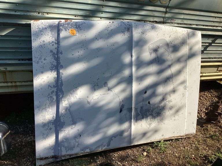 CHEVY SQUARE BODY HOOD