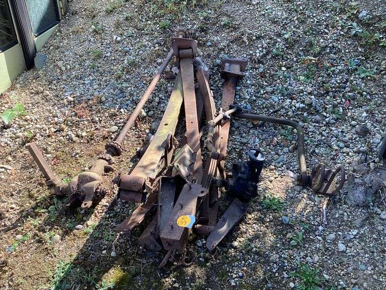 MISC LEAF SPRINGS AND MORE SCRAP METAL