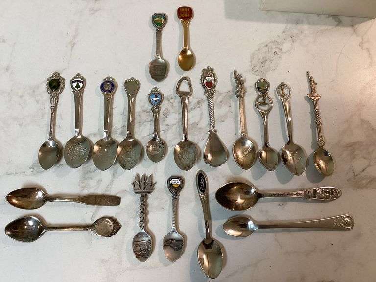 ASSORTED SOUVENIR SPOONS