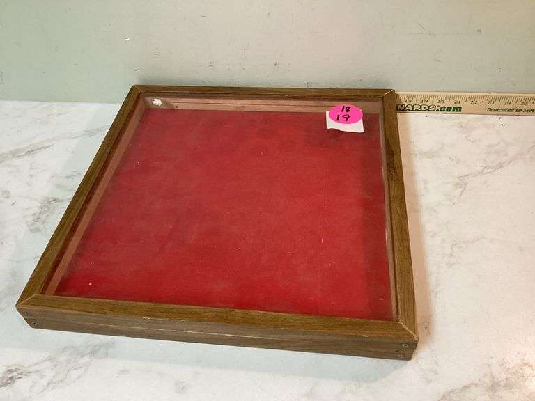 WOOD WITH GLASS SQUARE TABLETOP DIPLAY CASE (17” x 17”)