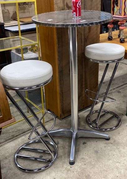 Modern Hightop And Two Stools