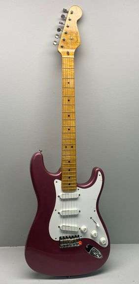 Fender Custom Shop Eric Clapton in Burgundy Mist