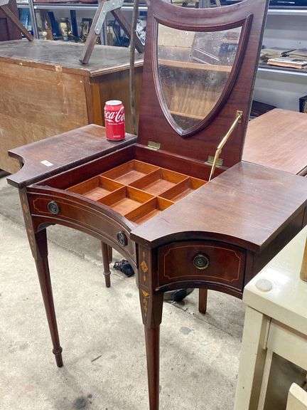 Federal Style Inlaid Mahogany Ladies' Vanity With Flip Top Mirror