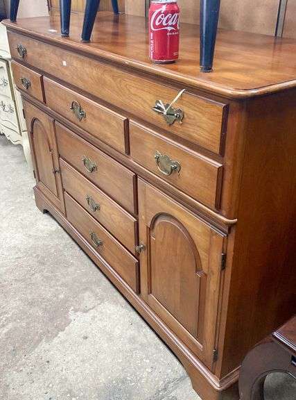 Vintage Cherry Server