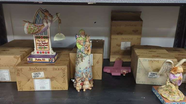 Lot Of Jim Shore Collectible Figurines - Dixon's Auction at Crumpton
