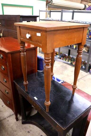 Sheraton Cherry One Drawer Stand