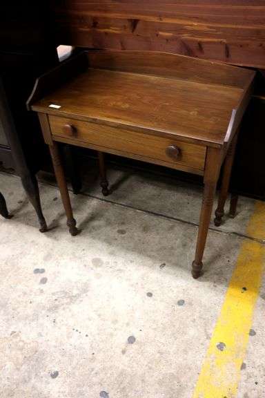 Sheraton Walnut Washstand