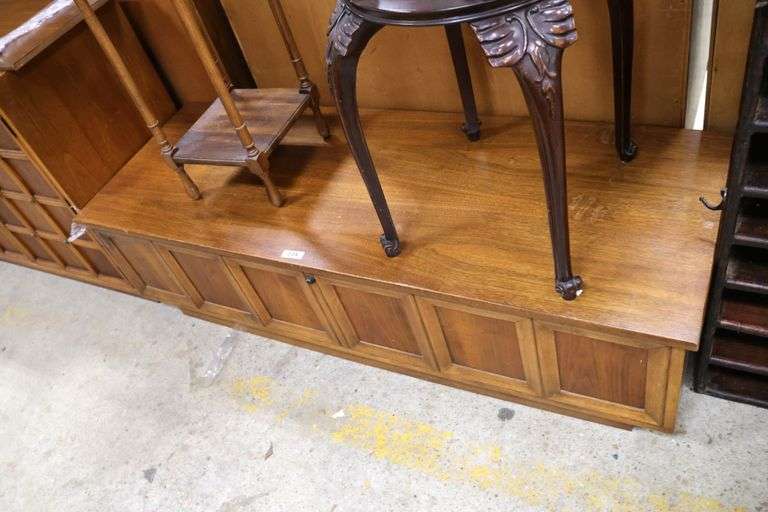Lane MCM Walnut Cedar Chest