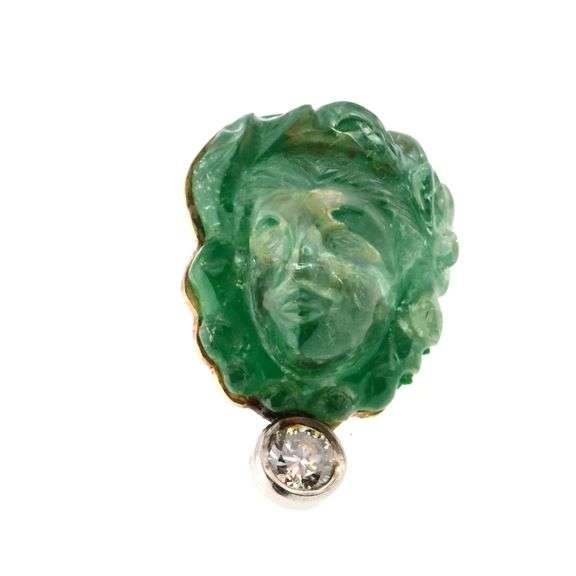 14k Gold Vintage Carved Natural Emerald Face with 0.25 ct Diamond Tie Tac 4.3g