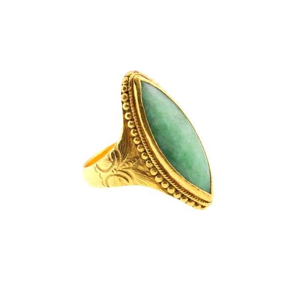 24k Gold and Jade Chinese Hallmarked Ring 8.6g
