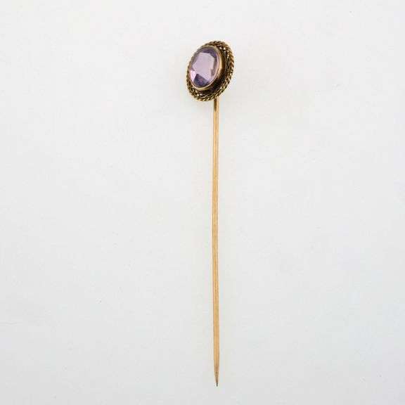 14k Gold Vintage Cabochon Amethyst Stick Pin 2.0g