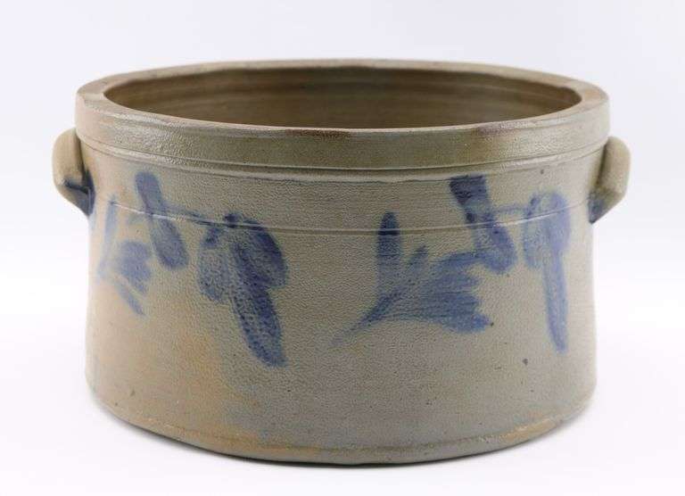 R.J. Grier, Chester County, Pennsylvania (Attributed) cobalt-decorated stoneware cake crock
