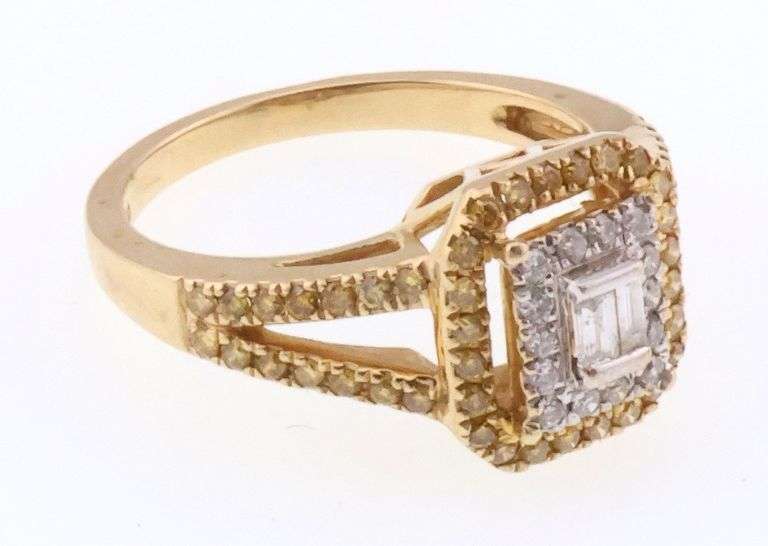 14k Gold Yellow & White 0.50 ct Diamond Ring 4.1g