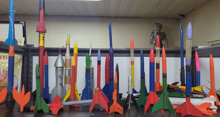 Collection of Vintage Toy Rockets - Dixon's Auction at Crumpton