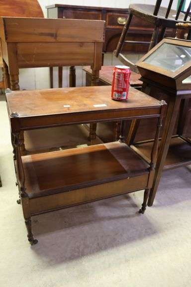 Federal Style Mahogany Stand, As-Is