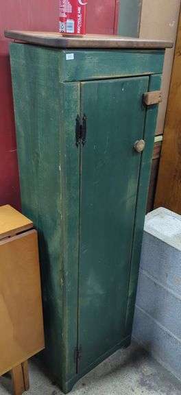 Modern Farmhouse Painted Chimney Cupboard