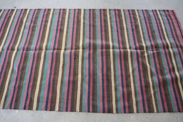 101" X 55" Rug