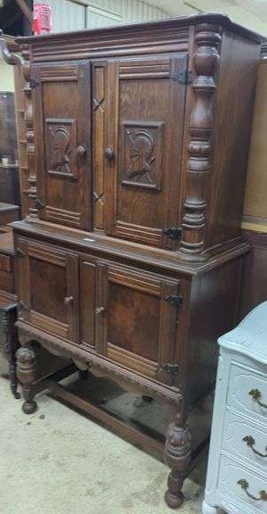 Jacobean Style Oak Court Cupboard with Knights Motif
