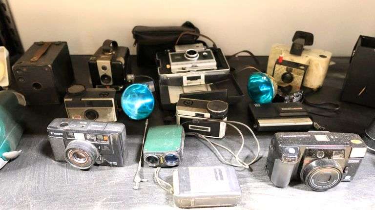 Lot of Vintage Film Cameras & Flashes Etc. - Dixon's Auction at Crumpton